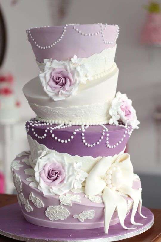 Topsy Turvy Wedding Cakes 9