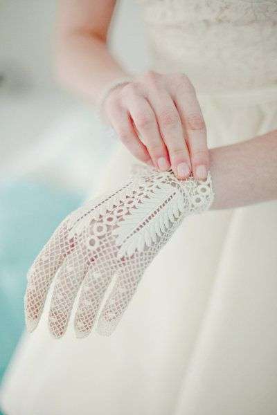 Bridal Gloves 14