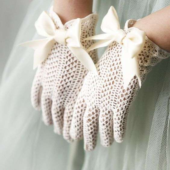 Bridal Gloves 15