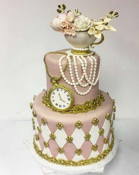 6 Luxury Bridal Shower Cakes by 'Fine Cakes By Zehra