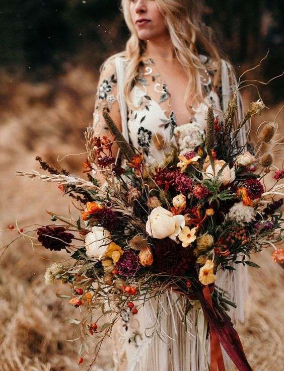 Lovely Fall Wedding Bouquets