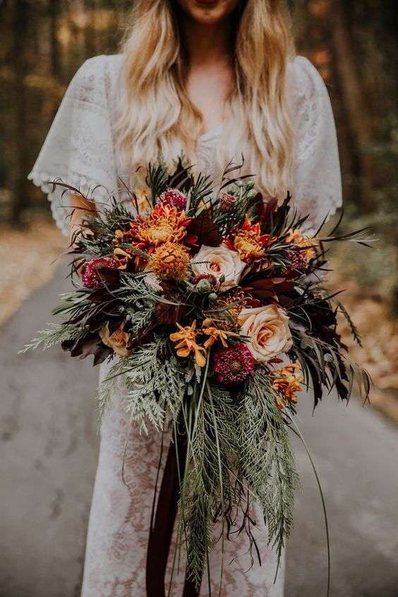 Lovely Fall Wedding Bouquets