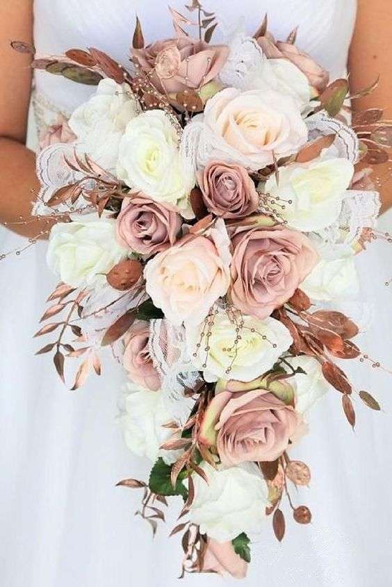 Fabulous Rose Gold Wedding Theme