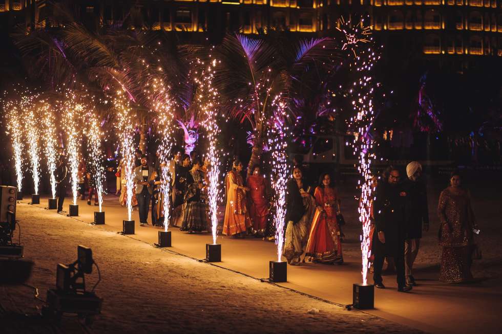 حفل زفاف هندي مذهل يستمر لمدة 3 أيام في الإمارات العربية المتحدة
