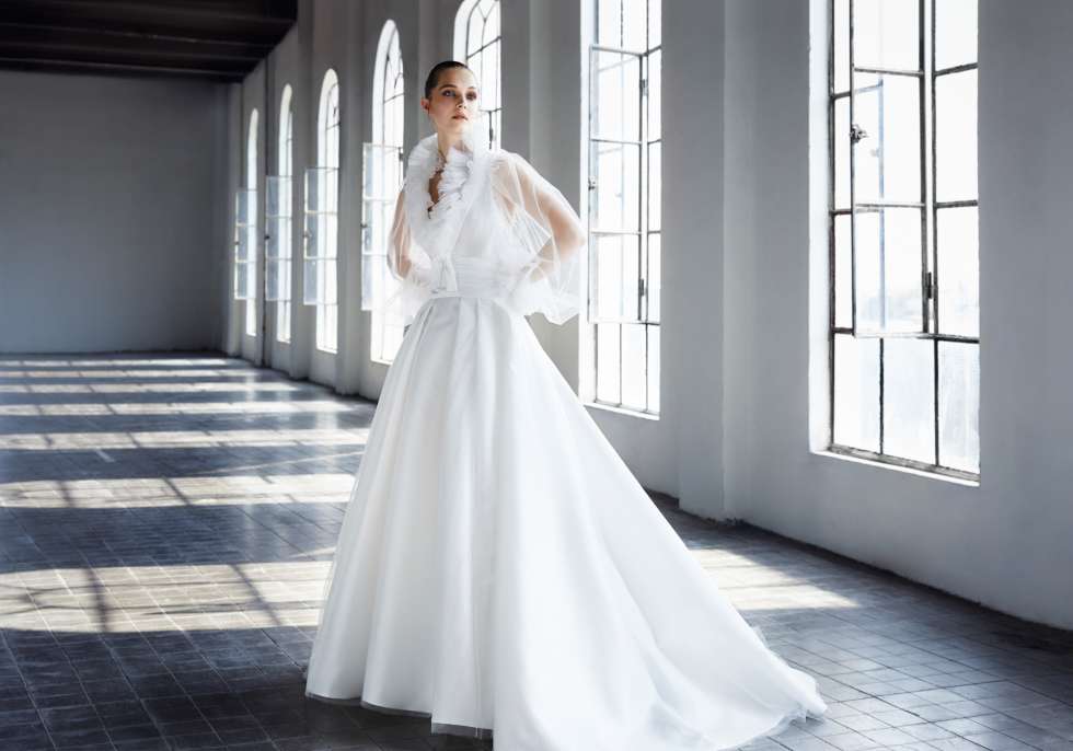 Peter Langner 2021 Wedding Dress Como Blusa 