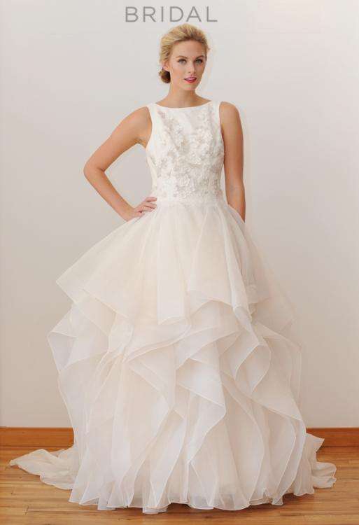 أسبوع نيويورك لأزياء الزفاف: مجموعة دايفيدز برايدال لفساتين الزفاف لخريف 2015