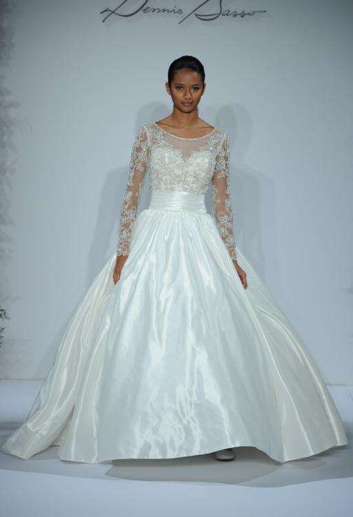 أسبوع نيويورك لأزياء الزفاف: مجموعة دينيس باسو لخريف 2015