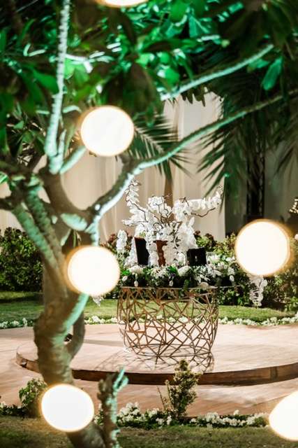 A Luxurious Alfresco Wedding in Qatar