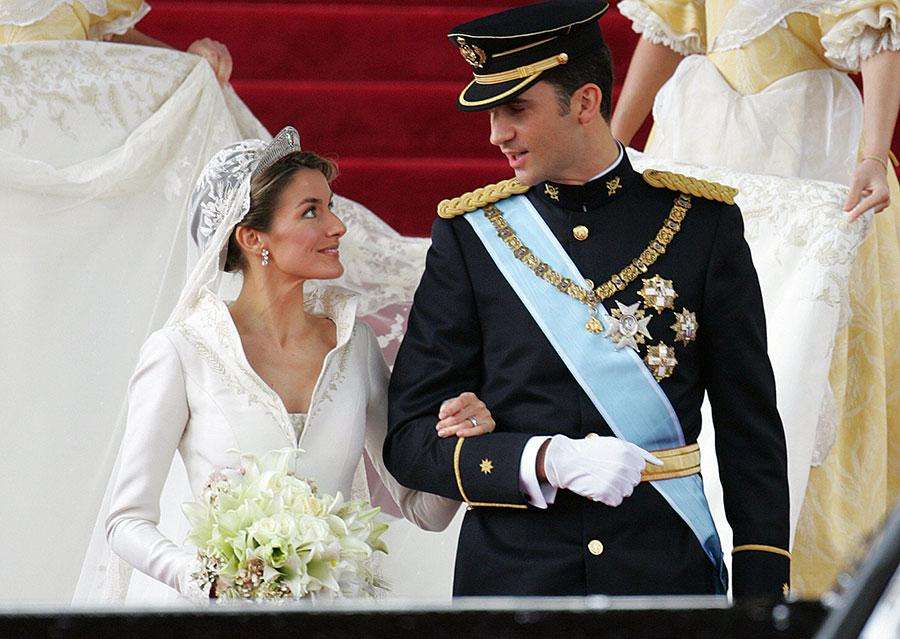Your Wedding Dress Inspired By The Royals
