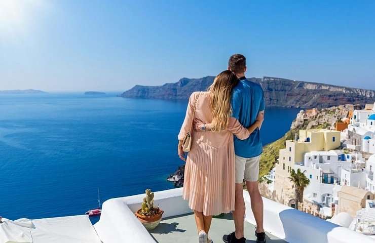 Your Honeymoon on The Greek Islands