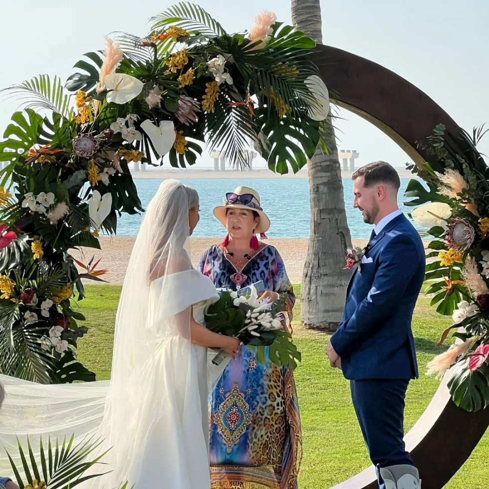 New Trend Alert: Exchanging of Vows in Non Western Weddings 