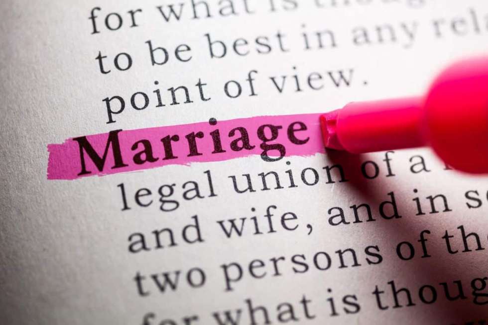 Oman Announces New Marriage Laws for Foreigners