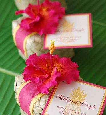 Wonderful Ideas for Tropical Wedding Favors