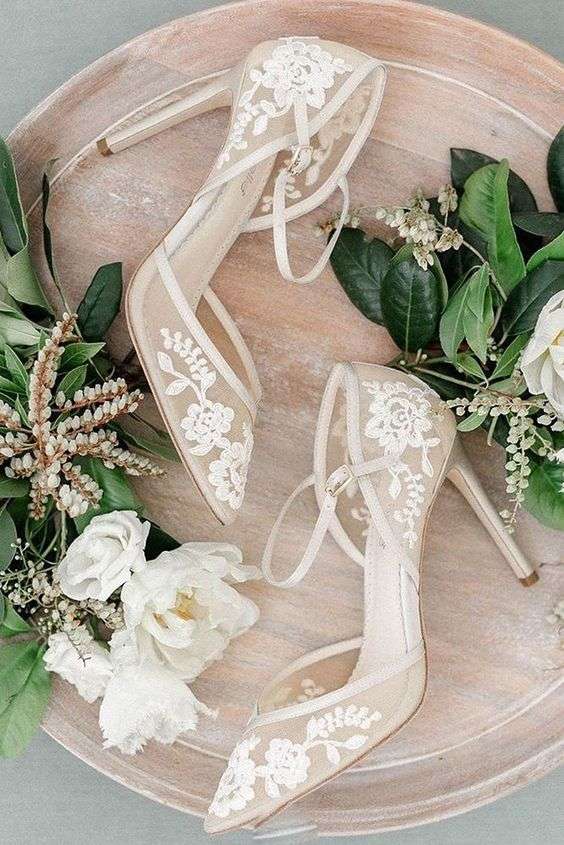 أجمل موديلات أحذية الدانتيل للعروس
