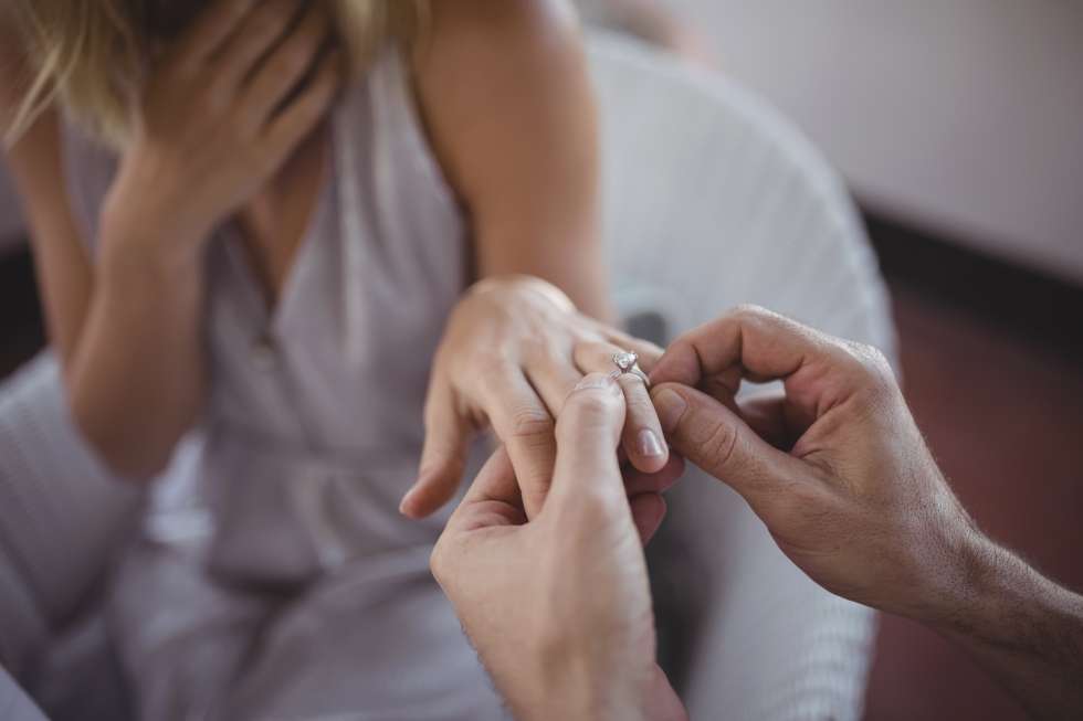 What Should I Do with My Engagement Ring on The Day Of My Wedding?
