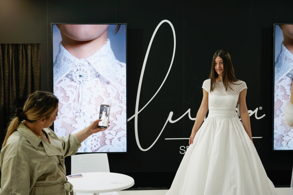 The Bridal Universe Eagerly Anticipates Si Sposaitalia Collezioni 2024