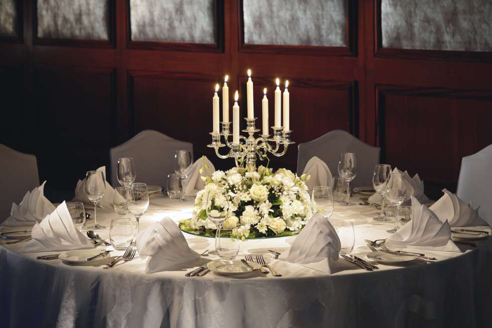 Silver Wedding Package at Movenpick Bur Dubai - Weekend Offer