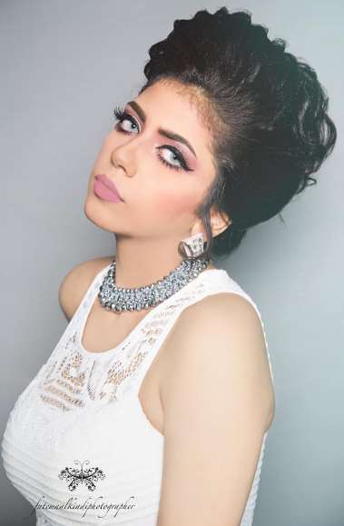 Fayza Zaid Beauty Expert 