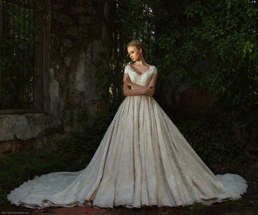 Chrystelle Atallah Fashion House 