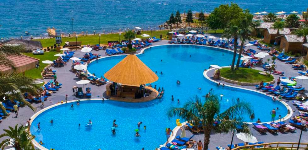 Palapas Beach & Resort