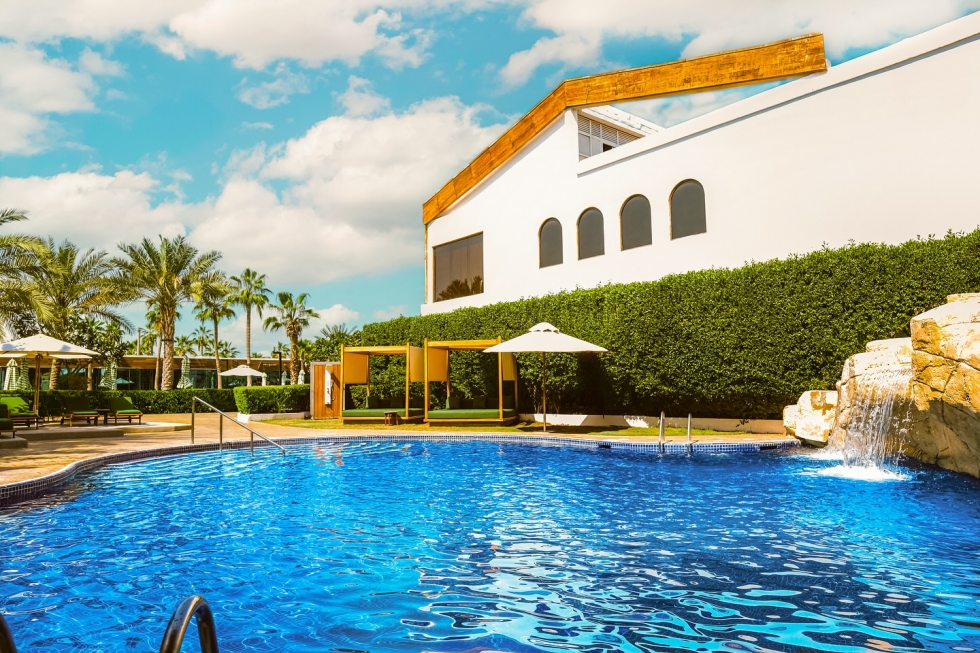 Dubai Marine Beach Resort and Spa