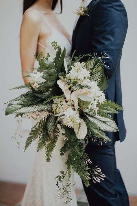 Oversized Bridal Bouquet 3