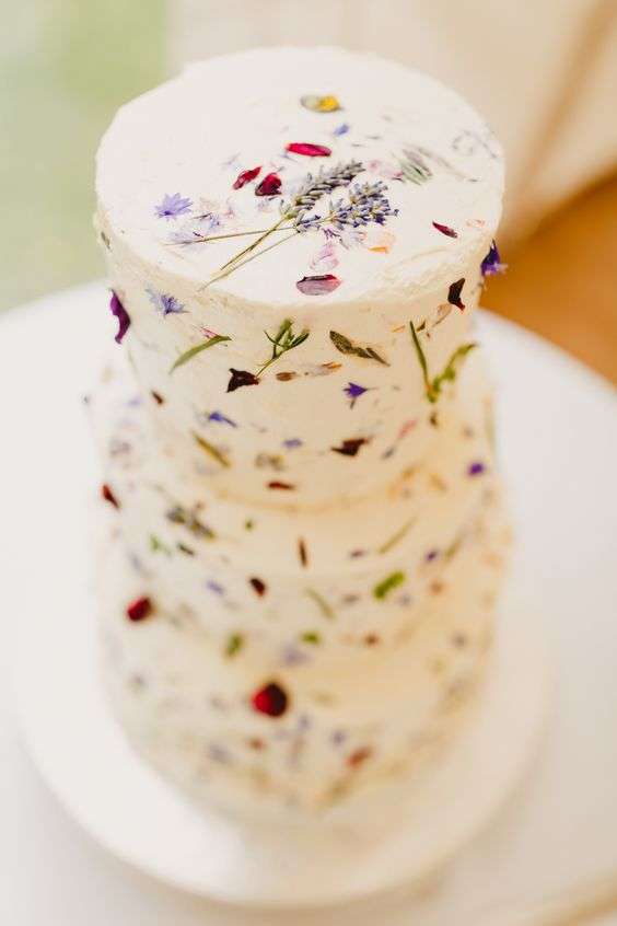 edible petal wedding cakes
