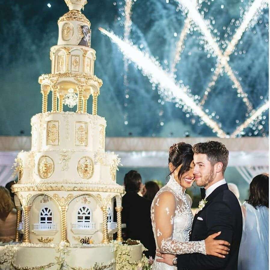 Priyanka Chopra and Nick Jonas' Wedding Cake