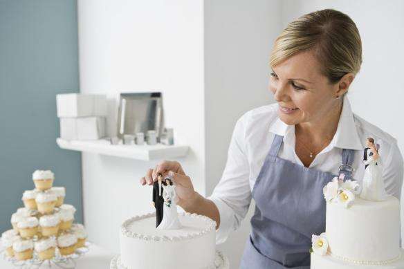 Wedding Cake Baker