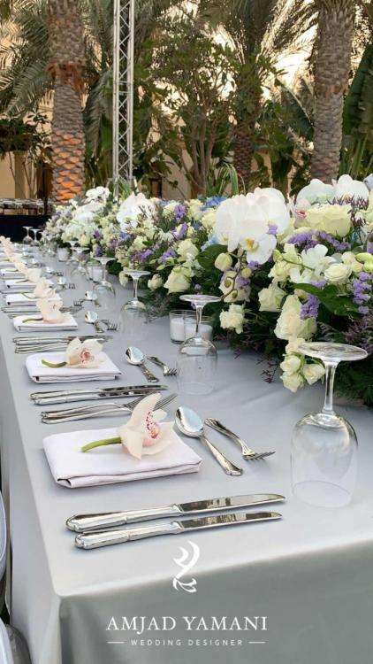 Blue Hydrangeas and Roses Table Runners 1