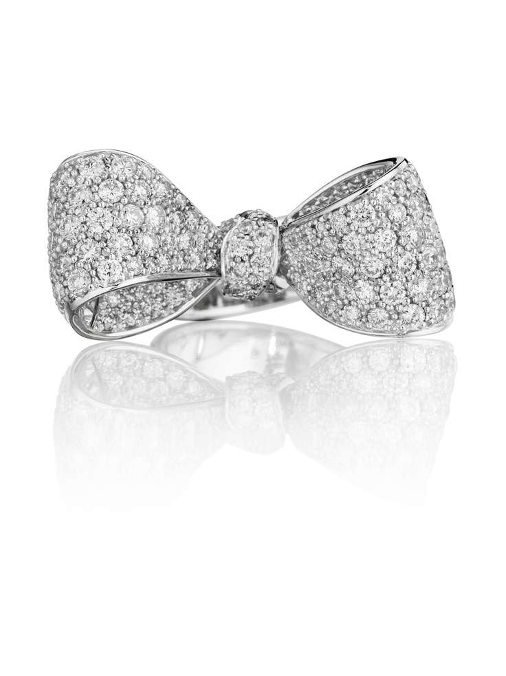 Bow Engagement Ring 3