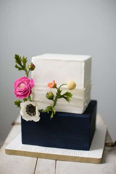 Square Wedding Cake