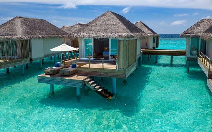 الإقامة في منتجعات جزر المالديف