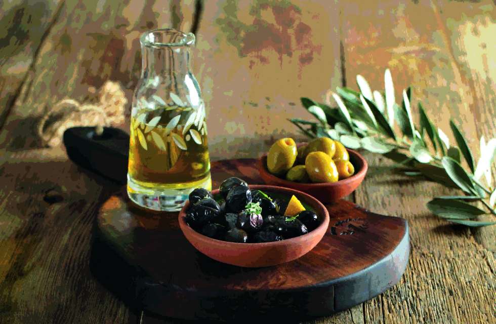 Olive Oil Dishes: Extraordinary Flavours from the Palace Cuisine