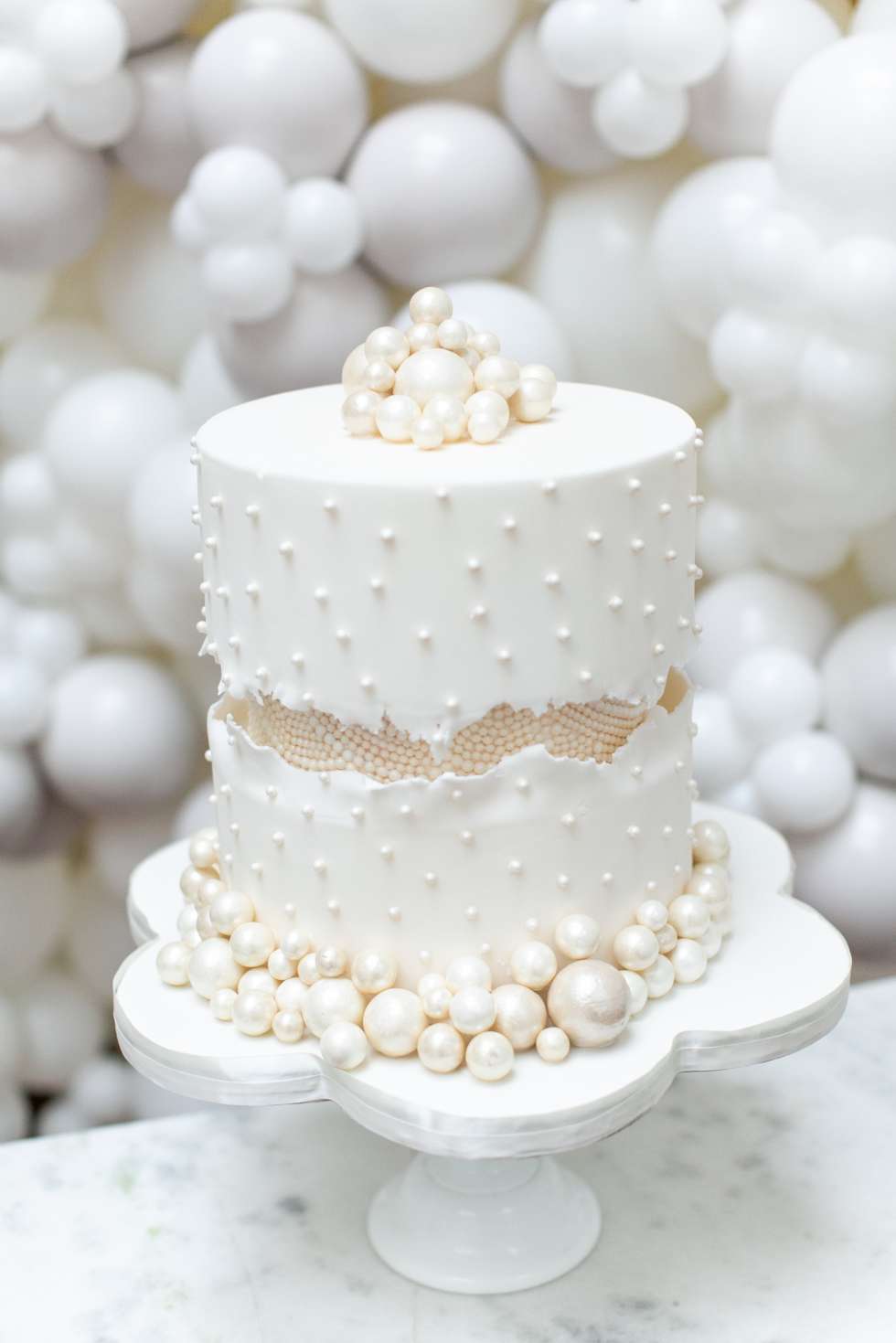 Pearl Wedding Cake 