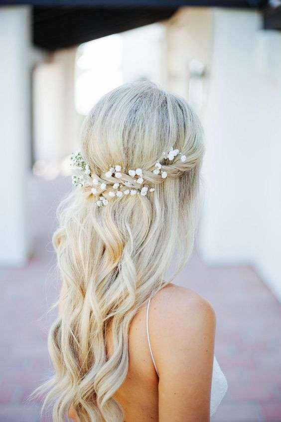 bridal beach hairdo