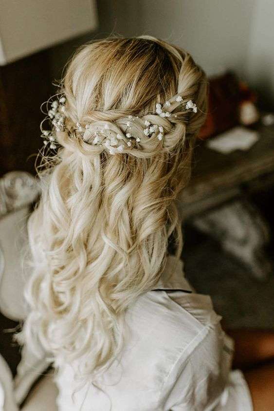 Baby breath hairstyle