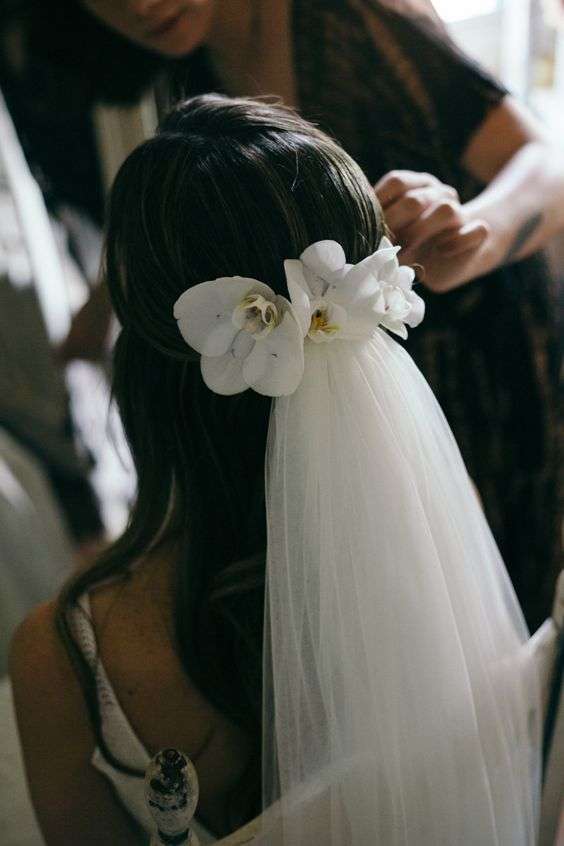 White Flower Bridal Hairstyle 1