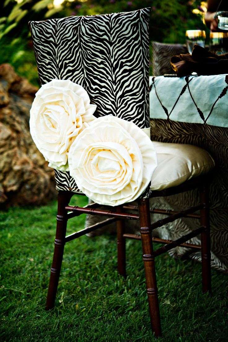 حفل زفاف بثيم طبعات الحيوانات حفل زفاف بثيم طبعات الحيوانات