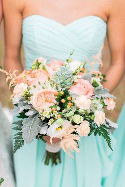 Coral and mint wedding