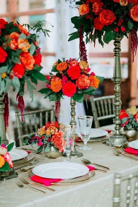 ثيم حفل زفاف باللونين البرتقالي والأحمر