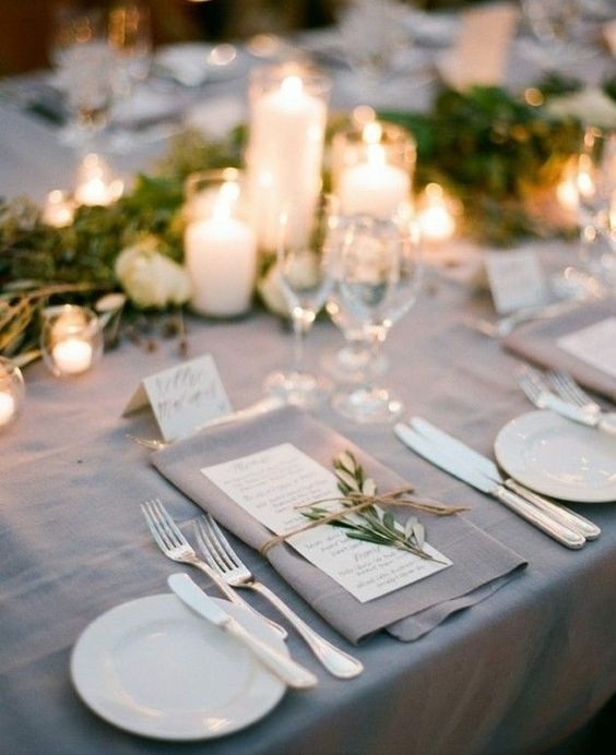 إعدادات طاولة الزفاف إعدادات طاولة الزفاف