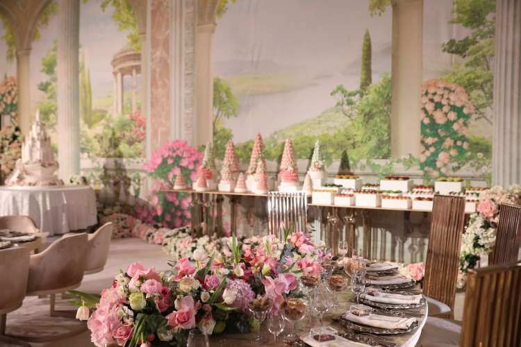 بوفيه حلويات وردي بوفيه حلويات وردي