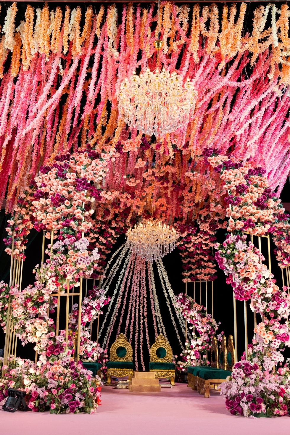 أسقف وردية أسقف وردية