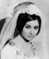 استوحي فستان زفافك من الأفلام العربية القديمة