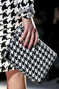 Houndstooth Pattern for Winter Fashion