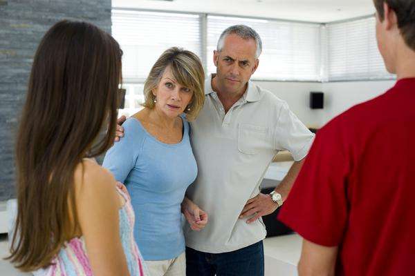 How to Deal with Your Parents If They Don’t Approve of Your Marriage