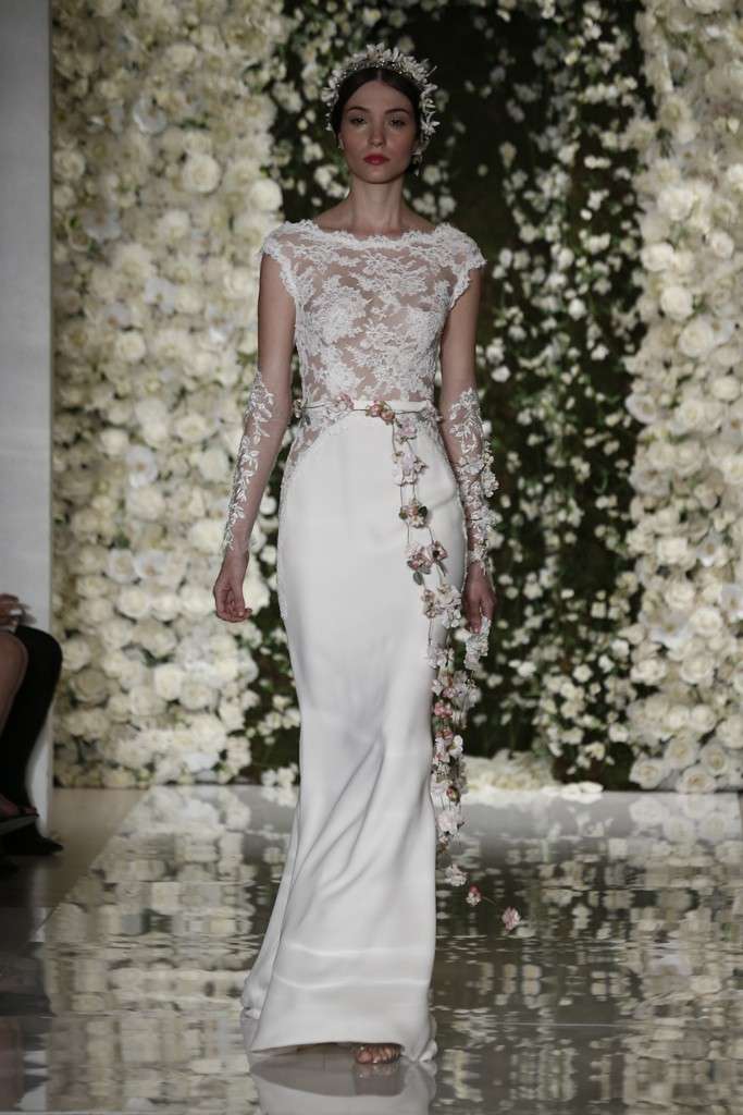 أسبوع نيويورك لأزياء الزفاف: مجموعة ريم عكرا لخريف 2015 