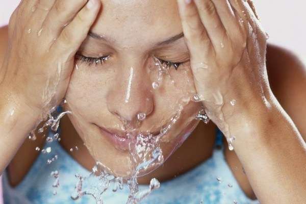 Do's and Don’ts When You Wash Your Face