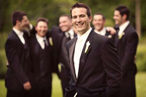 6 Things Every Groom Should Do The Night Before His Wedding